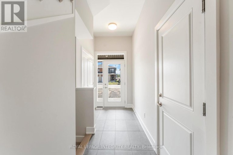 28638636/1182-cope-drive/stittsville-south/ottawa/ontario/K2S3C4_5