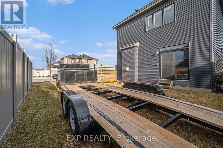 28320547/796-cappamore-drive/half-moon-bay/ottawa/ontario/K2J6V6_25