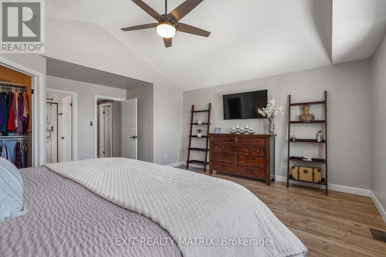 29367173/1183-mulder-avenue/fallingbrookgardenway-south/ottawa/ontario/K4A4H2_28