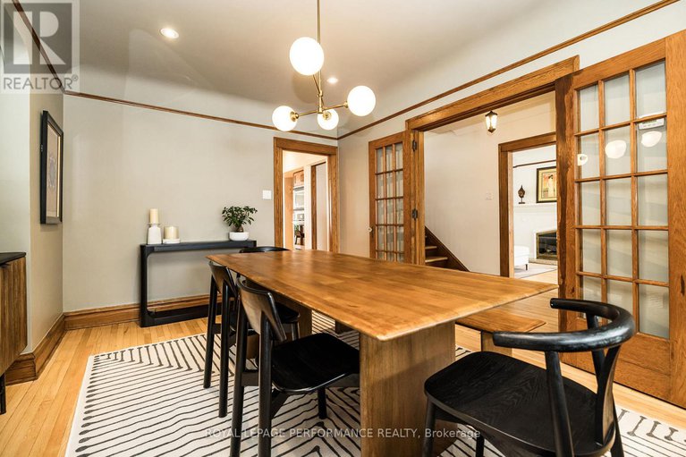 29392200/241-fourth-avenue/glebe/ottawa/ontario/K1S2L9_18