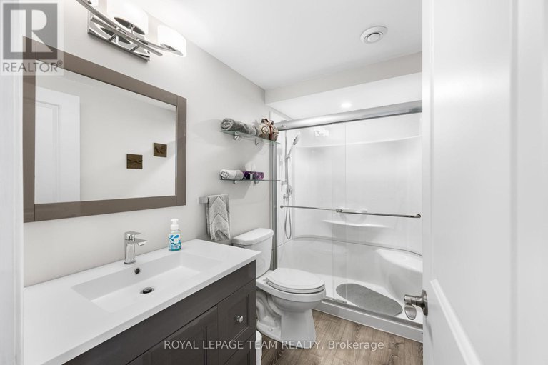 28841584/20-eleanor-drive/long-sault/south-stormont/ontario/K0C1P0_38