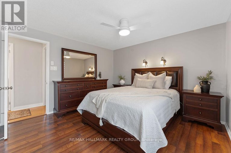 28907576/1570-marcoux-drive/bilberry-creekqueenswood-heights/ottawa/ontario/K1E2J9_20