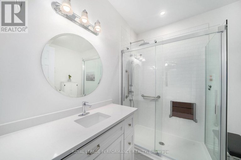 28479506/650-country-trail-private/carlsbad-springs/ottawa/ontario/K0A1K0_21