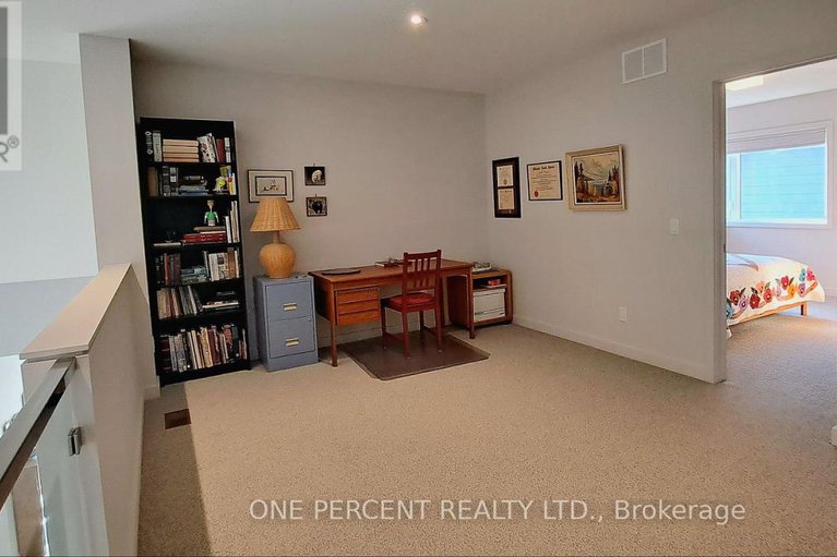 28652121/123-pathfinder-way/riverside-southgloucester-glen/ottawa/ontario/K1X0C9_31
