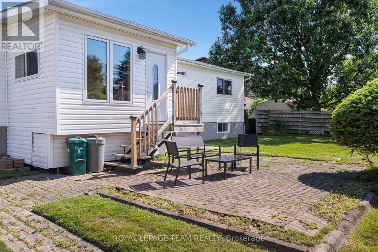 28647081/4-dowdall-crescent/fringewood/ottawa/ontario/K2S1V1_37