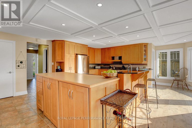 28895851/6-sellers-way/arlington-woods/ottawa/ontario/K2H7Y4_9