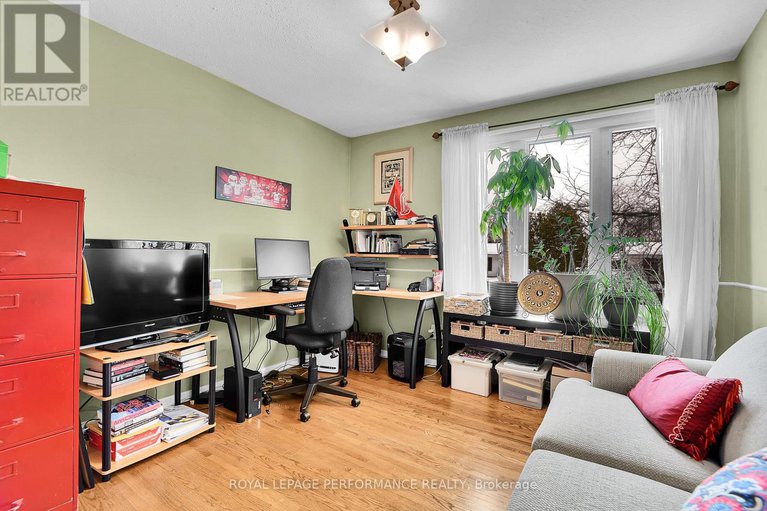 29388730/2248-quinton-street/urbandale-acres/ottawa/ontario/K1H6V3_17