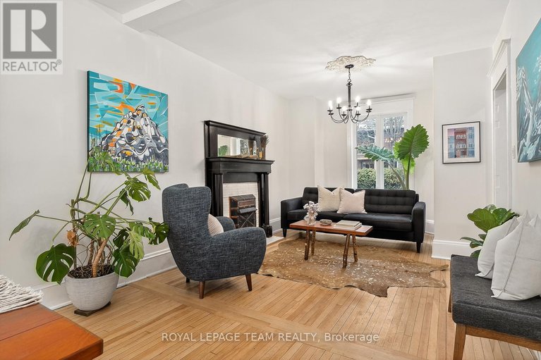 29137388/324-osgoode-street/sandy-hill/ottawa/ontario/K1N6T2_4