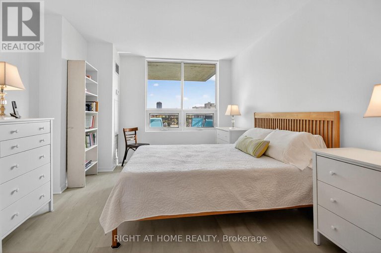 28920985/811-35-holland-avenue/ottawa-west/ottawa/ontario/K1Y4S2_14
