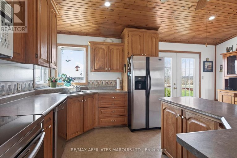 29638282/18604-mcgillivray-road/south-glengarry-charlottenburgh-twp/south-glengarry/ontario/K0C1S0_14