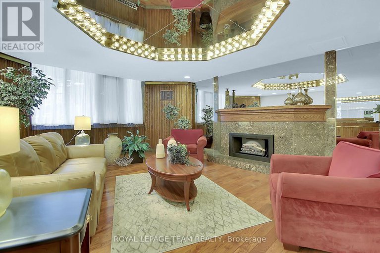 29117356/1708-2871-richmond-road/britannia-heights/ottawa/ontario/K2B8M5_24