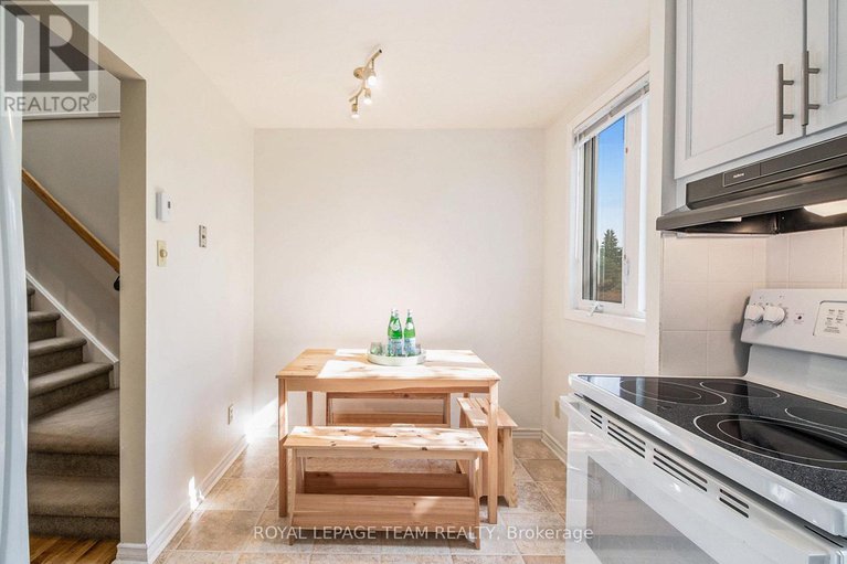 28763965/b-6720-jeanne-darc-boulevard/convent-glen-north/ottawa/ontario/K1C6E9_11