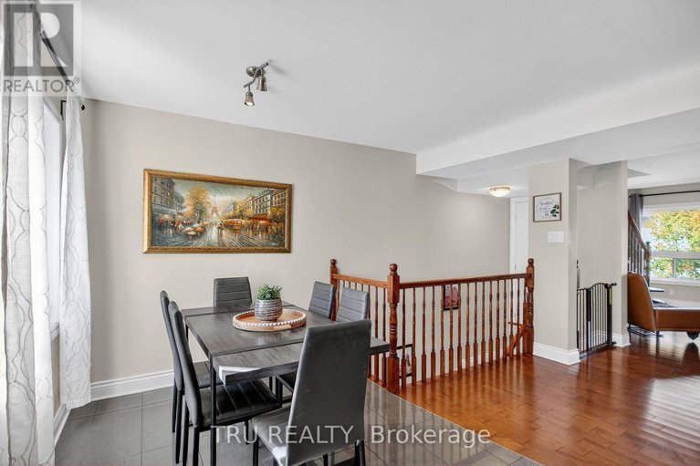 28954413/2642-palings-private/emerald-woodssawmill-creek/ottawa/ontario/K1T4A4_8