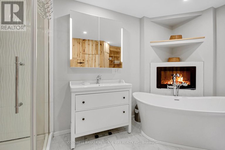 28446090/828-ashby-road/lanark-highlands-dalhousie-twp/lanark-highlands/ontario/K0G1K0_17
