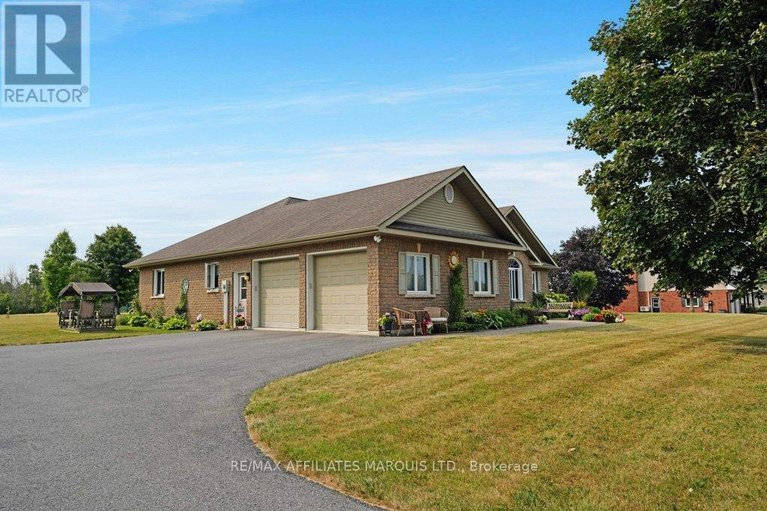 29553802/18456-tyotown-road/south-glengarry-charlottenburgh-twp/south-glengarry/ontario/K6H7S5_2