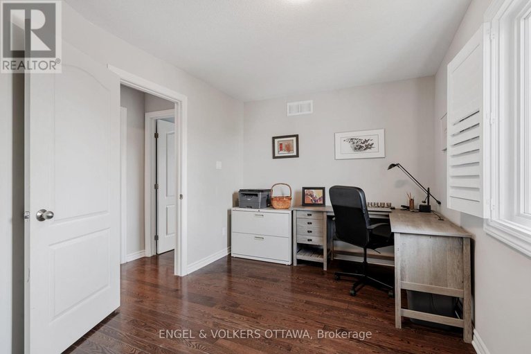 28619242/641-willowmere-way/blossom-parkkemp-parkfindlay-creek/ottawa/ontario/K1T0K1_22