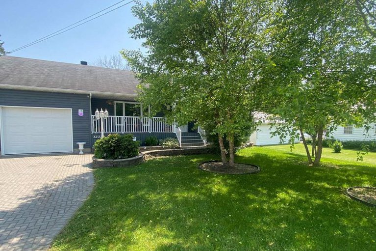 28454654/12332-county-rd-18/south-dundas-williamsburgh-twp/south-dundas/ontario/K0C2H0_2