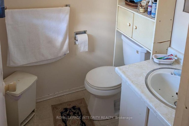 29135015/58-1767-dondale-street/pineview/ottawa/ontario/K1B5H7_3