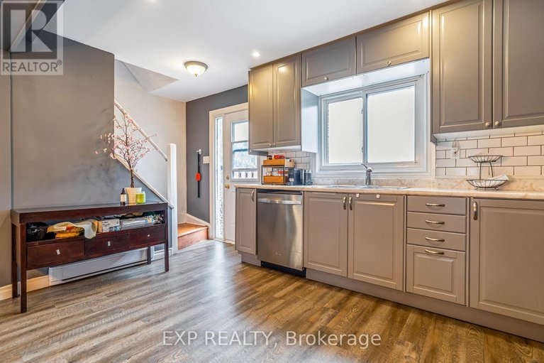 28593463/117-3136-stockton-drive/blossom-parkkemp-parkfindlay-creek/ottawa/ontario/K1T1S1_10
