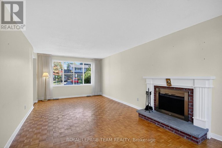 28941535/1264-morrison-drive/redwood-park/ottawa/ontario/K2H7L5_8