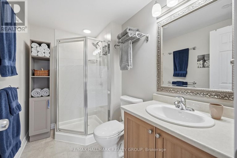 29392993/404-215-titanium-private/convent-glen-north/ottawa/ontario/K1C0B7_18