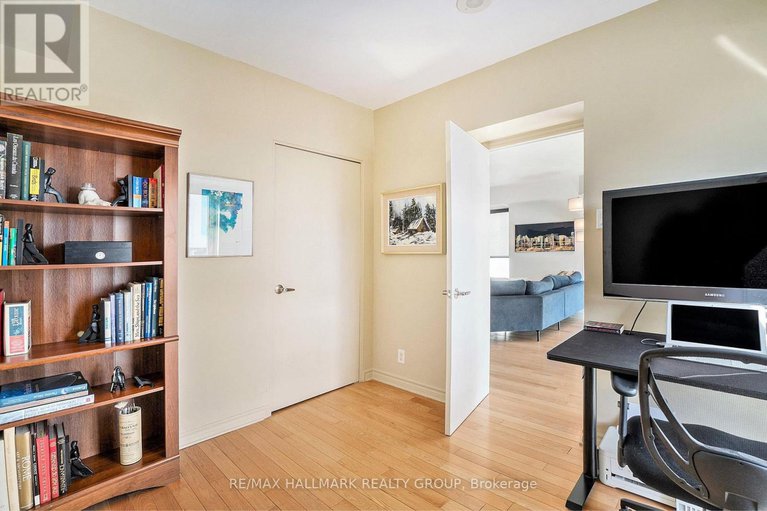 29165513/1601-445-laurier-avenue-w/ottawa-centre/ottawa/ontario/K1N6R4_19