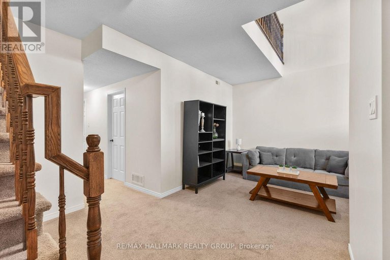 29249914/7-325-elite-private/longfields/ottawa/ontario/K2J0A4_19