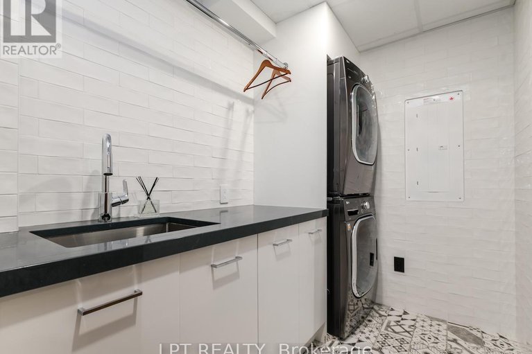 28615404/205-1-fifth-avenue/glebe/ottawa/ontario/K1S5W3_43