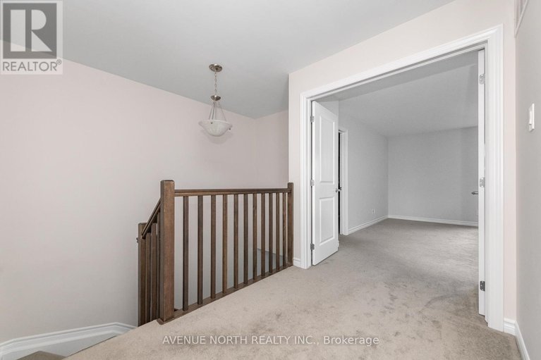 28972709/1024-kijik-crescent/blossom-parkkemp-parkfindlay-creek/ottawa/ontario/K1X0G9_24