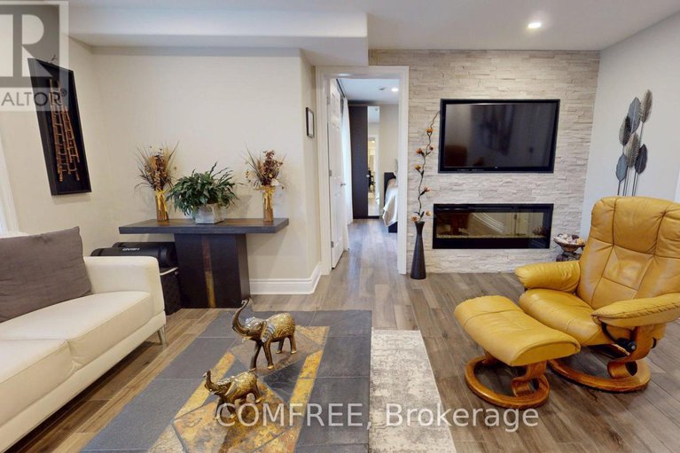 29132949/70-wilderness-way/stittsville-north/ottawa/ontario/K2S2E3_26