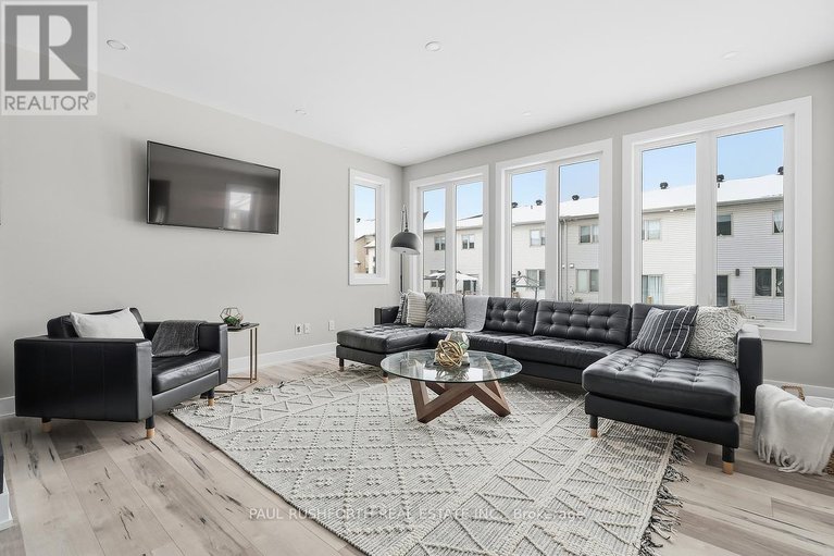 29258508/114-dun-skipper-drive/blossom-parkkemp-parkfindlay-creek/ottawa/ontario/K1X0G2_4