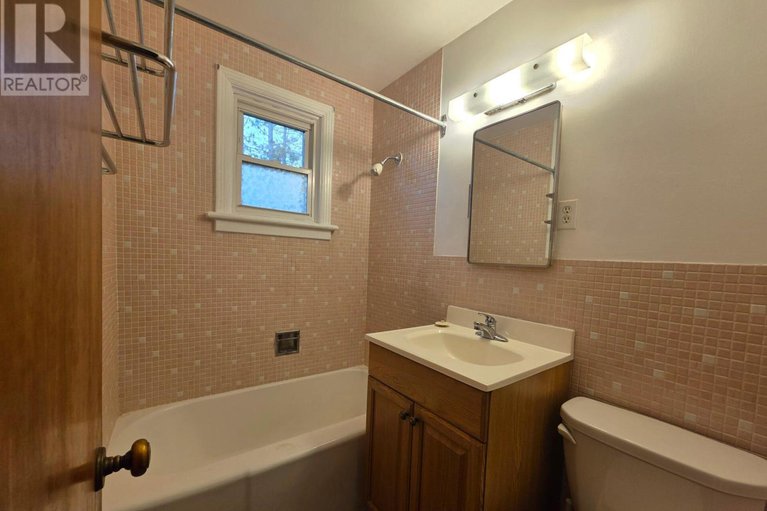 29237467/262-dale-avenue/riverview-park/ottawa/ontario/K1G0H5_12