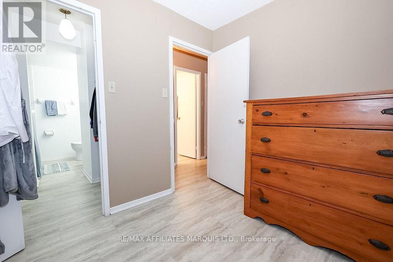 28391396/904-900-dynes-road/carleton-square/ottawa/ontario/K2C3L6_18