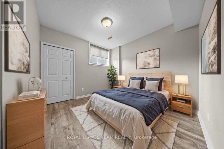 28577530/512-reardon-private/heron-gateindustrial-park/ottawa/ontario/K1V2L1_18