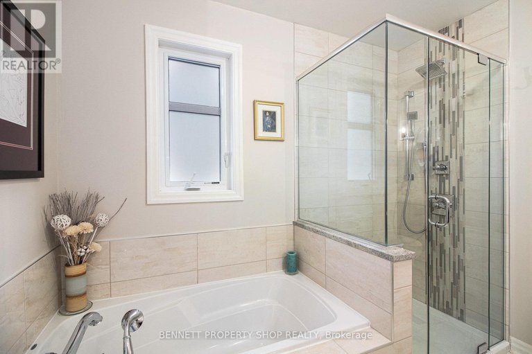 28912447/45-aveia-private/springridgeeast-village/ottawa/ontario/K4A0X1_12