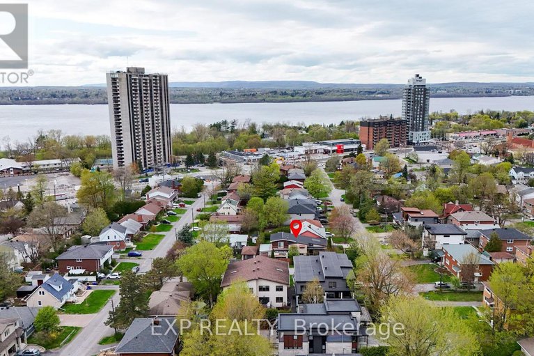 28481299/220-ancaster-avenue/woodroffe/ottawa/ontario/K2B5B3_36