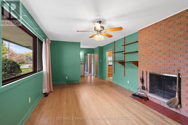 29028927/53-eisenhower-crescent/hearts-desire/ottawa/ontario/K2J3Z8_11