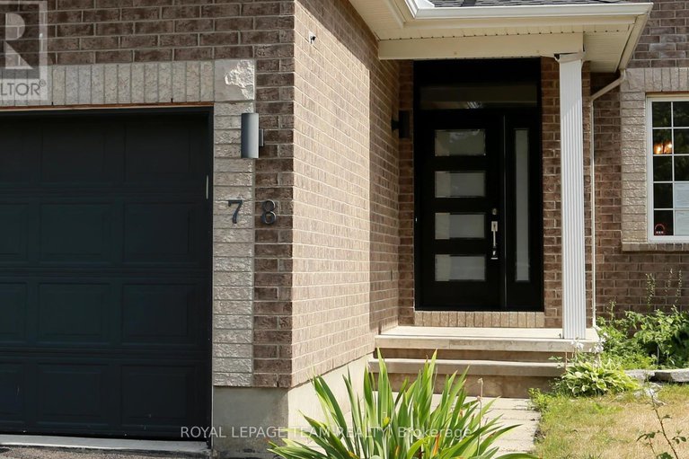 28738556/78-friendly-crescent/stittsville-south/ottawa/ontario/K2S2B5_2