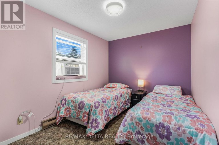 28741508/1115-cholette-crescent/convent-glen-south/ottawa/ontario/K1C1T4_24