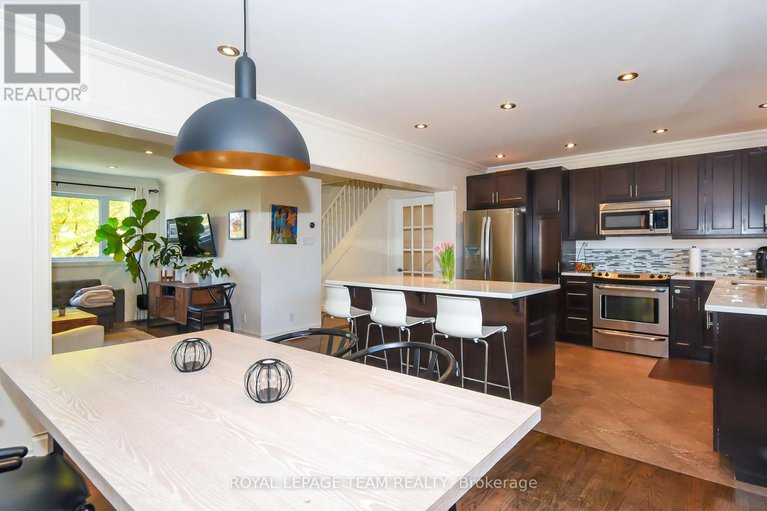 29074651/902-broadview-avenue/mckellar-heights/ottawa/ontario/K2A2M5_12