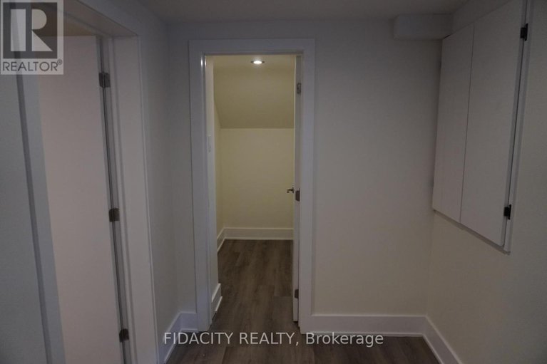 28516012/1030-maitland-avenue/braemar-park/ottawa/ontario/K2C2B6_27