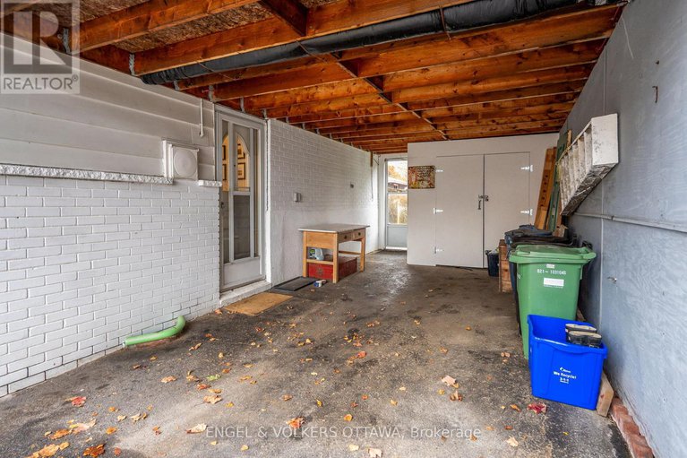 29063816/1147-gateway-road/parkway-park/ottawa/ontario/K2C2W8_30