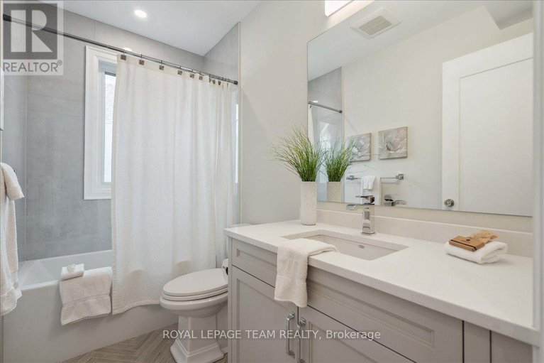 28831579/506-piccadilly-avenue/ottawa-west/ottawa/ontario/K1Y0H8_32