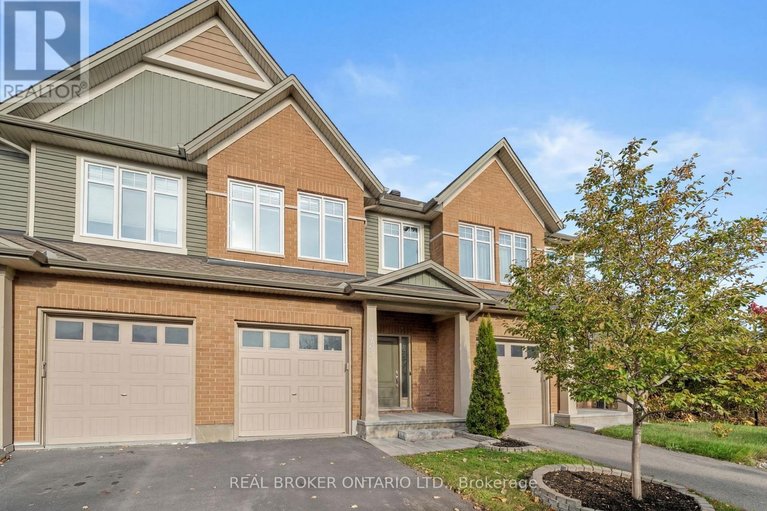 29464895/792-cedar-creek-drive/blossom-parkkemp-parkfindlay-creek/ottawa/ontario/K1T0M6_1