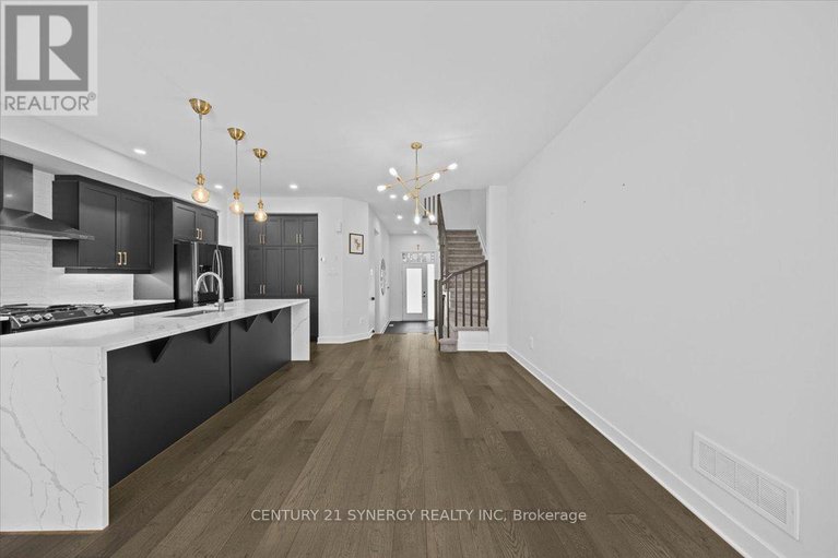 29055192/92-longworth-avenue/leitrim/ottawa/ontario/K1T0S7_5