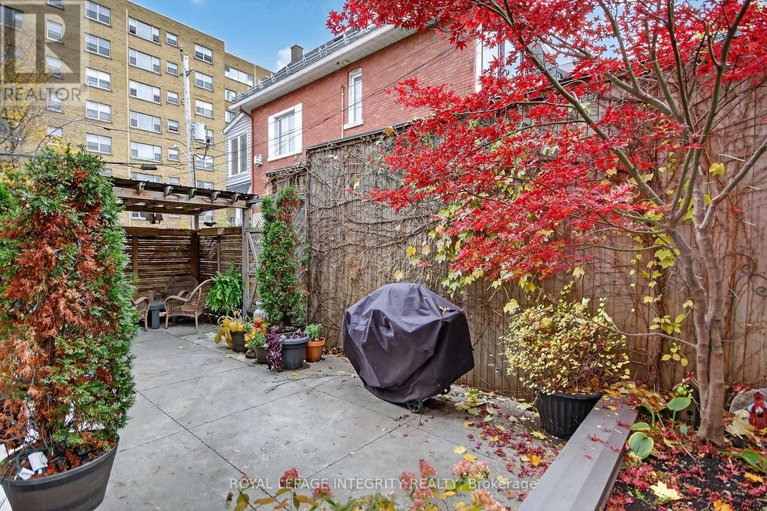 29097696/200-cartier-street/ottawa-centregolden-triangle/ottawa/ontario/K2P1L2_46