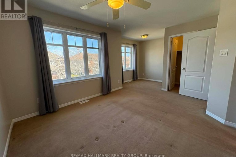 29639074/756-nakina-way/riverside-southgloucester-glen/ottawa/ontario/K1V2J1_26