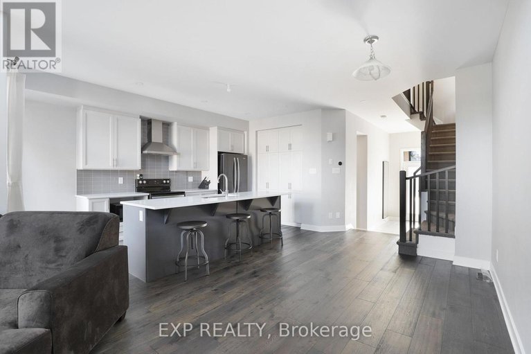 29173644/1053-lunar-glow-crescent/riverside-southgloucester-glen/ottawa/ontario/K4M0J9_19