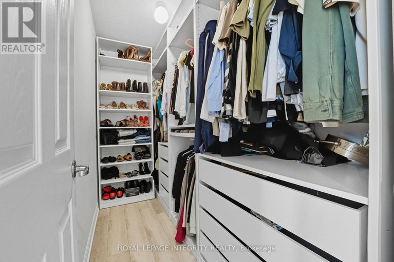 29038761/347-willow-aster-circle/avalon-west/ottawa/ontario/K4A1C6_17