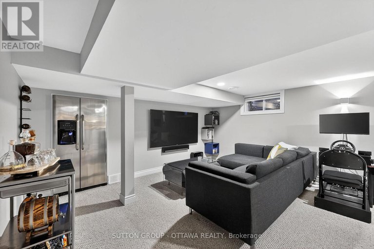 29128256/25-southpark-drive/blackburn-hamlet/ottawa/ontario/K1B3B8_31